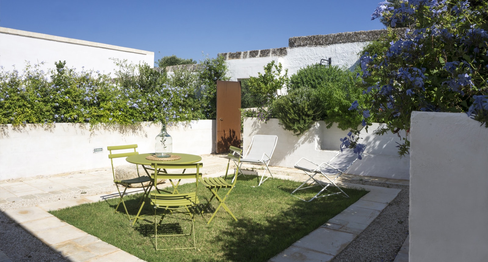 masseria-capece-gardens