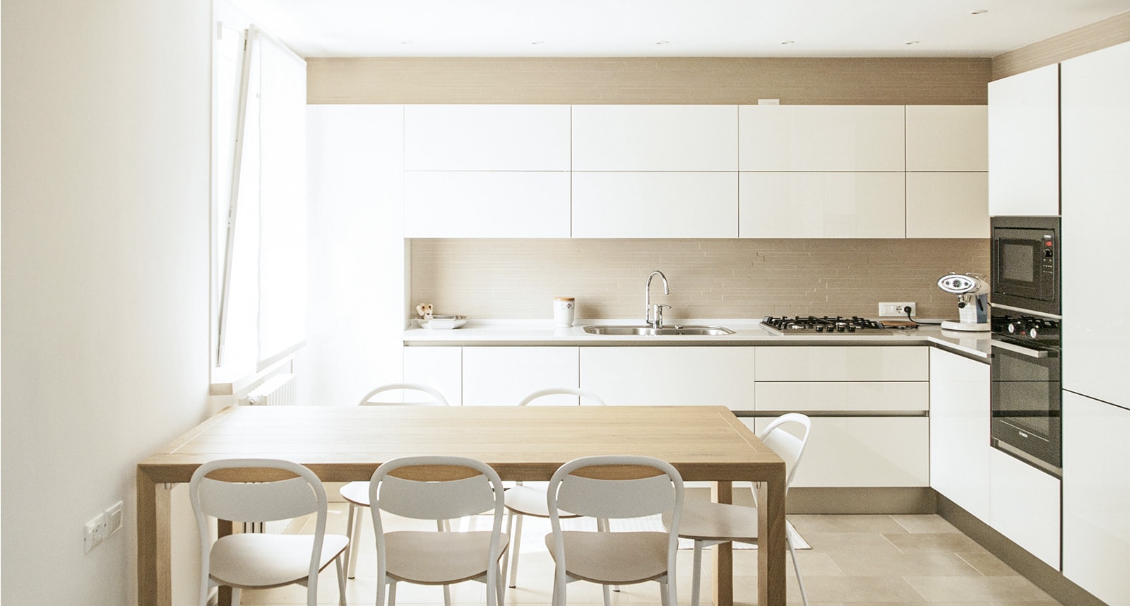 casa-giardino-via-berzuini-34-kitchen