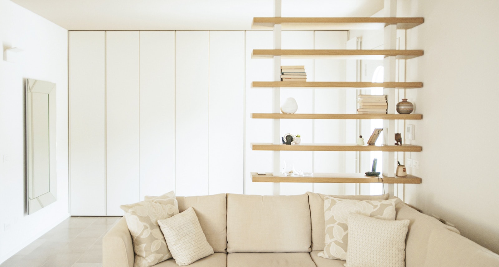 casa-giardino-via-berzuini-34-living-room